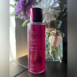 Forbidden Cherry 🍒✨ Victorias Secret Brand New Full Size